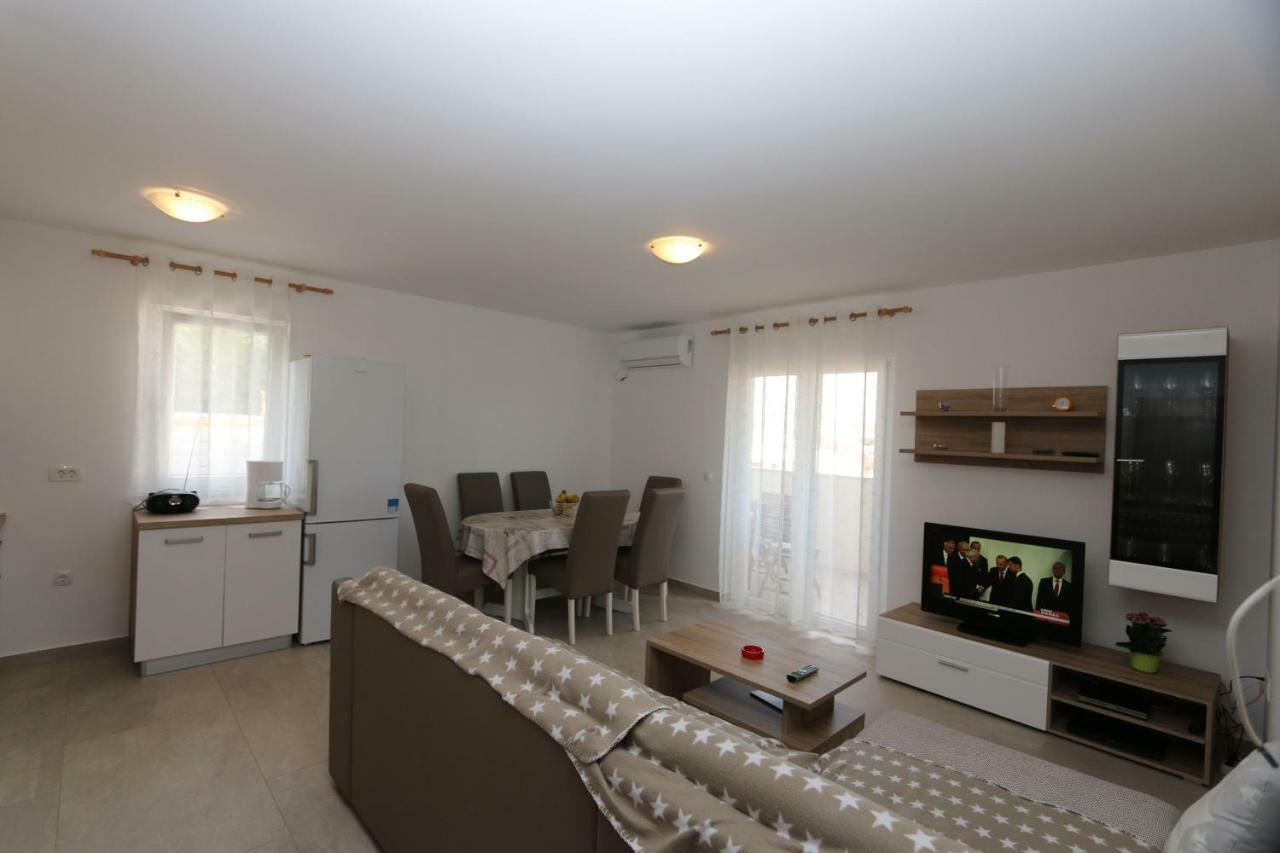 Apartment Samsa Mirica Cizici Ngoại thất bức ảnh